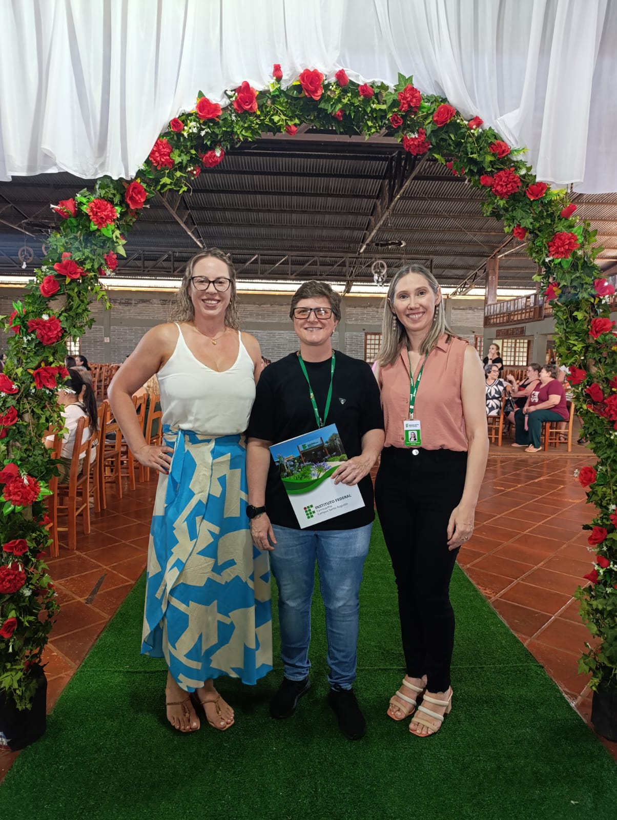 1 Representantes do Campus no Comdim com a Diretora Márcia Fink