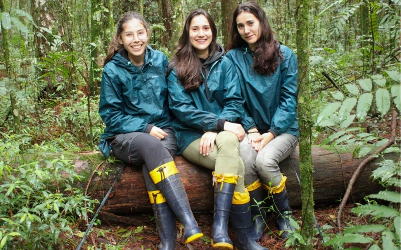 Ivana Raquel e Rayssa