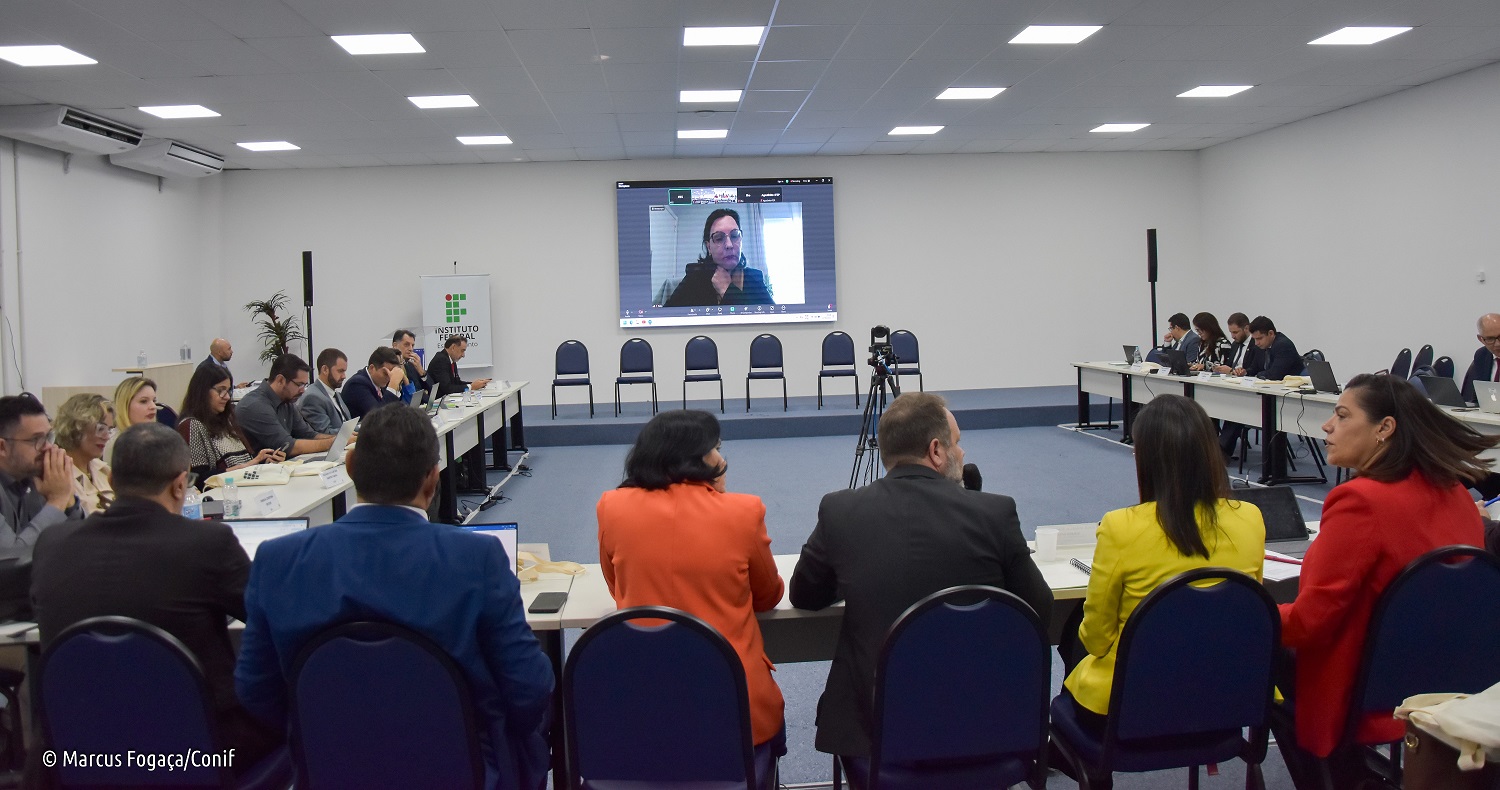 Nídia ConiF 14 8 25