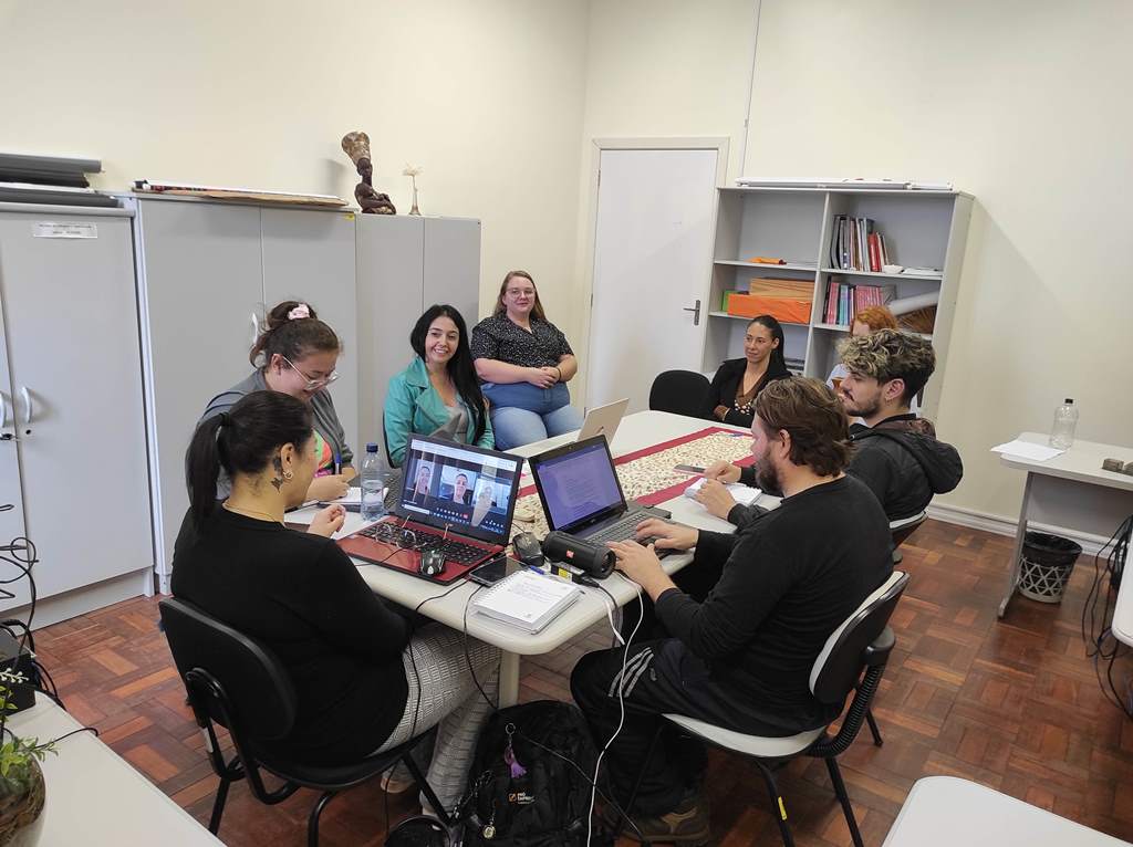 Reunião Grupo de Estudos Napne 2