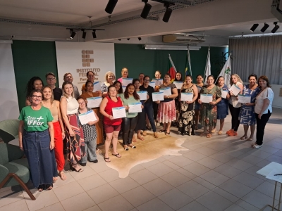 IFFar Campus Santa Rosa realiza Cerimônia de Conclusão do Programa Mulheres Mil