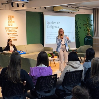 Setembro Amarelo: atividade no IFFar aborda Política de Saúde Mental para Adolescentes