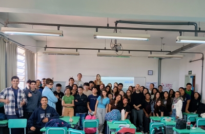 Sensibilização do Bye Bye Boss tem a presença da empresa incubada Alerta Aí. 