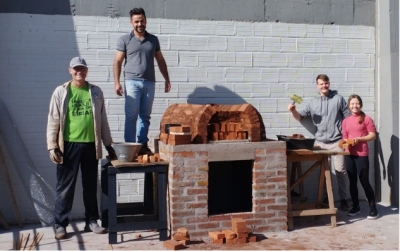 Para além da Sala de Aula: Construção e Aprendizado na Prática